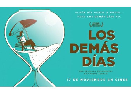 Cartel de "Los Demás Días": persona bajo paraguas en un reloj de arena Estreno 17 de noviembre. Festival de Sevilla. Text in English